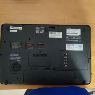Portátil Toshiba Satellite L500-22R