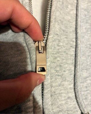 Sudadera Burberry Gris con Capucha