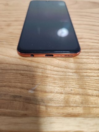 Samsung Galaxy A40 Coral