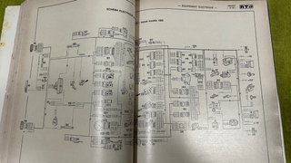 Revista técnica Simca 1000, Renault 14 en francés.