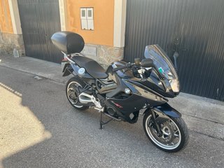 BMW F800GT Negra - Muy Poco Uso
