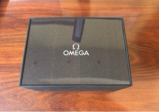 Caja Joyero Omega Negra y Beige