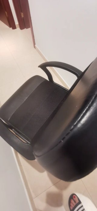 Silla de oficina con ruedas