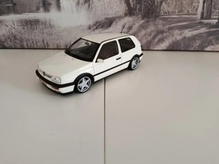 Golf GTI MK3 1/18 Modificado