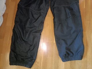 Pantalón ancho Nike negro