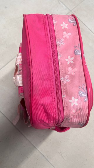 Mochila infantil mariposas y flores