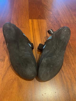 Pies de gato Tenaya niño.