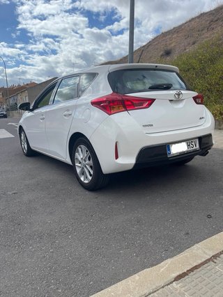 Toyota Auris 2013