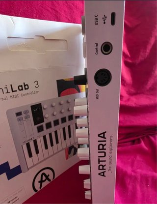 Arturia Minilab 3 Controlador MIDI (LEER DESC!)