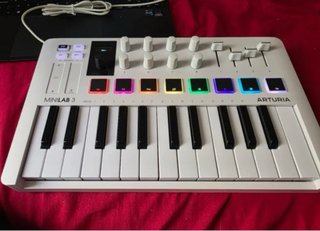 Arturia Minilab 3 Controlador MIDI (LEER DESC!)