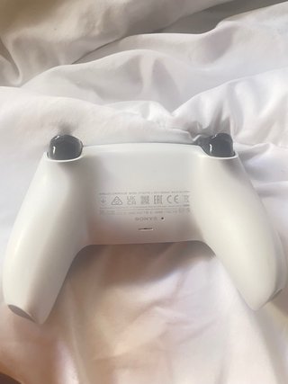 Mando PS5 Blanco con Joystick Dragon Ball