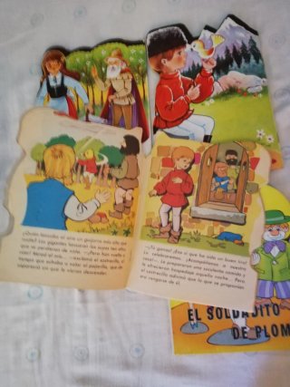 Cuentos troquelados