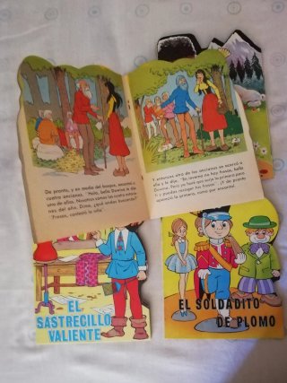 Cuentos troquelados