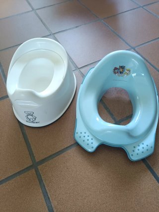 Escupidera y Asiento Reductor WC Bebé