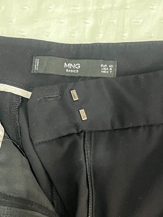 Pantalón negro Mango Talla L