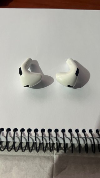 Apple AirPods 4 Blancos con caja original