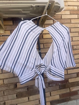 Crop top de rayas de Bershka