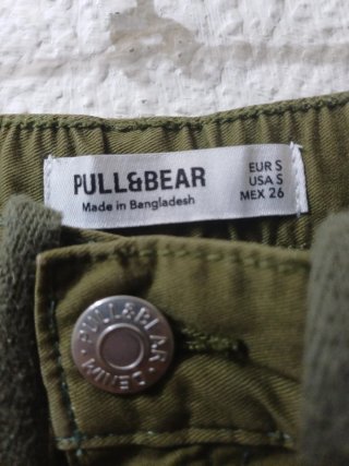 Pantalones cargo Pull&Bear verdes