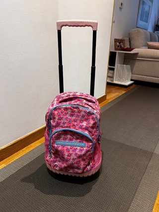 Mochila con ruedas floral