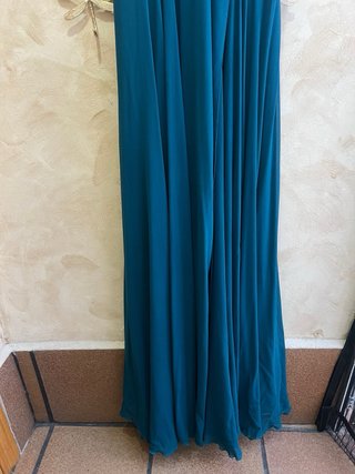Vestido largo invitada boda azul verdoso