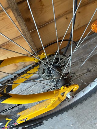 Bicicleta Monty KY7 Amarilla