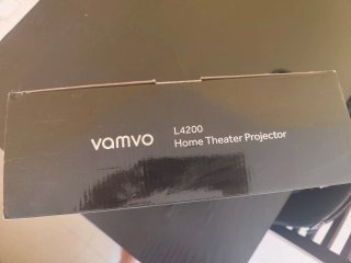 Mini proyector Vamvo L4200 Home Theater. Uso:1 vez
