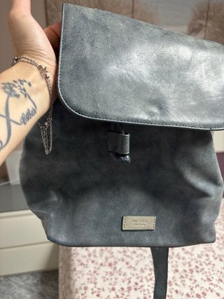 Mochila azul grisácea