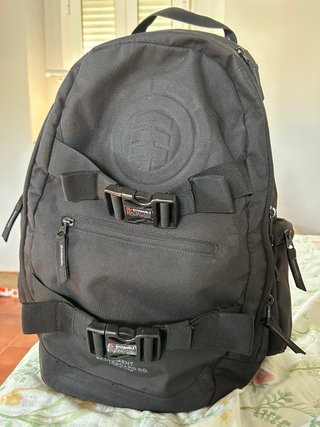 Mochila Element Negra Skate