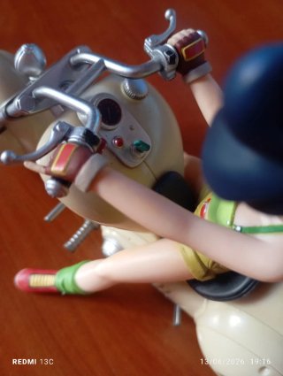 Figura Lunch Dragon Ball Motocicleta