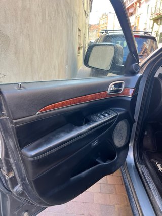 Jeep Grand Cherokee 2012