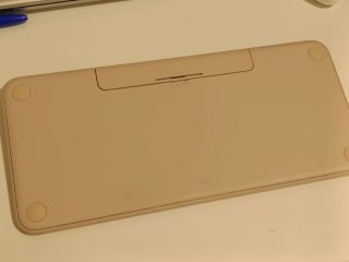 Teclado Logitech Rosa