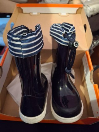 Botas de agua niña talla 24
