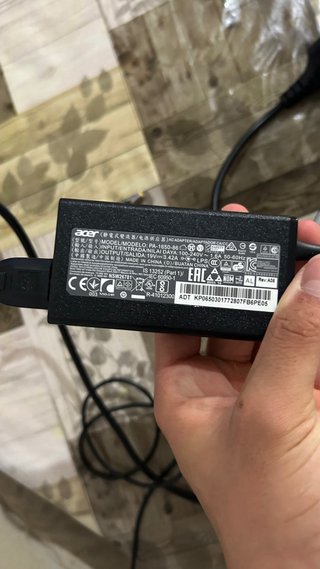 Portátil Acer Aspire 5741G con cargador