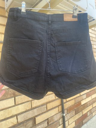 Short vaquero negro NUEVO de Pull & Bear