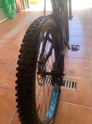 Bicicleta Eléctrica Focus Jam con bateria extra