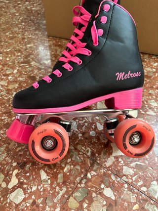 Patines 4 Ruedas Melrose Negros y Rosas Talla 36