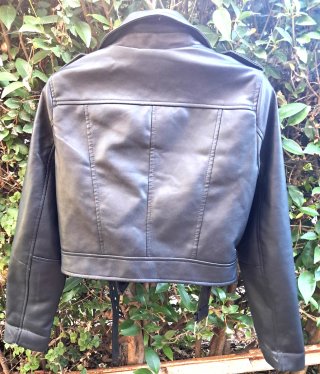 Chaqueta motera Stradivarius Talla M