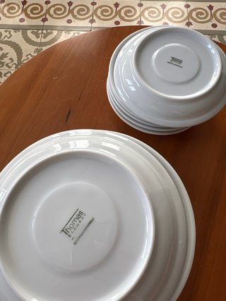 Platillos Thomas de porcelana blanca