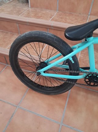 Bicicleta BMX azul
