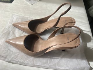 Zapatos Mango tacón punta beige talla 38