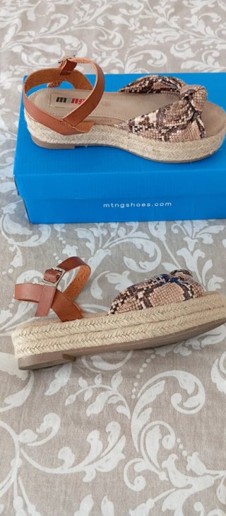 Sandalias Mustang Plataforma