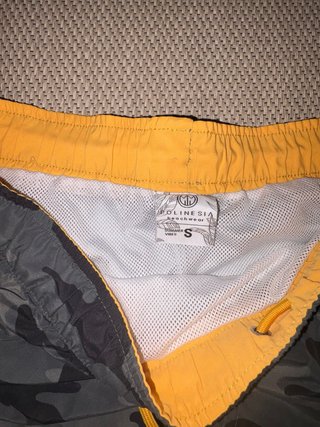 Pantalón corto camuflaje surf