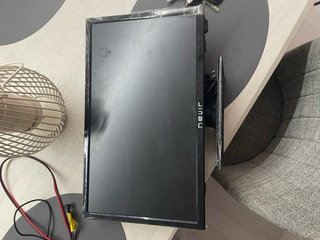 TV Nevir 19 para camión