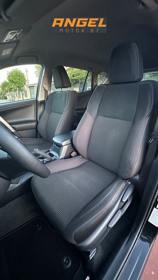 Toyota RAV4 2015