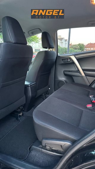 Toyota RAV4 2015
