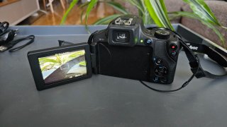 ​Cámara Canon PowerShot SX60 HS + Accesorios