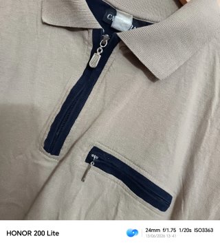 Camisa Polo Catamaran Beige con Cremallera y Bolsi