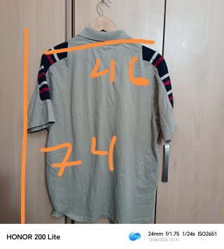 Camisa Polo Catamaran Beige con Cremallera y Bolsi