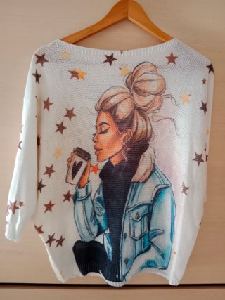 Suéter estampado con estrellas