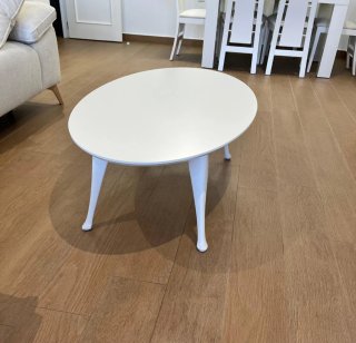 Mesa de centro diseño ovalada blanca